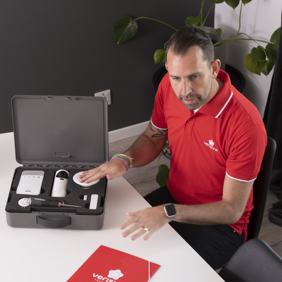 Professional installation of Verisure equipment