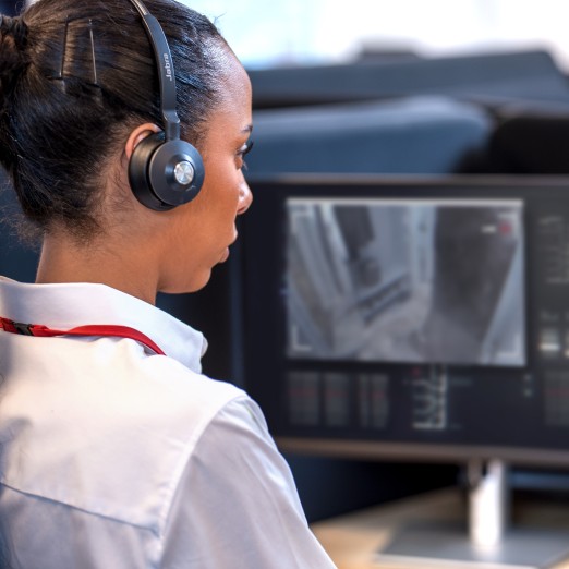 Security Cameras with Monitoring Connected